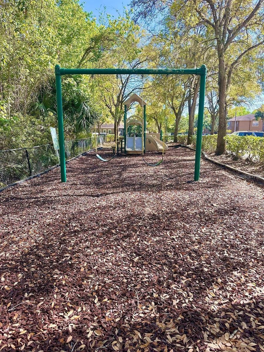 Image 37 of 44 For 413 Summit Ridge Place 115