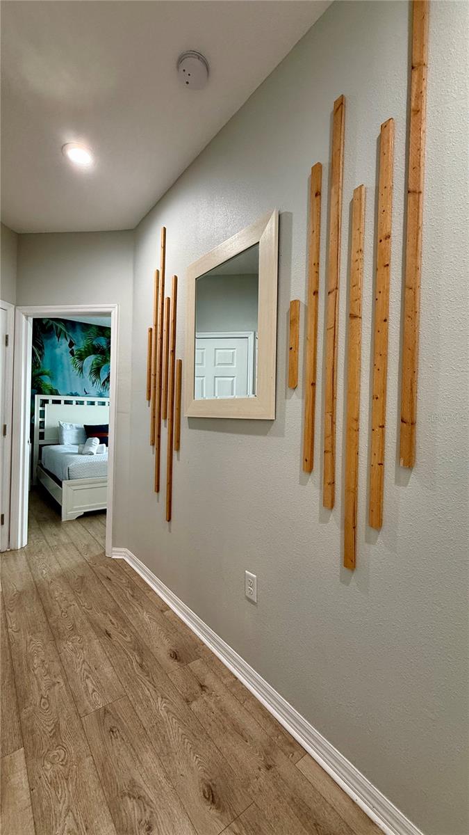 Image 10 of 26 For 8947 Shine Drive