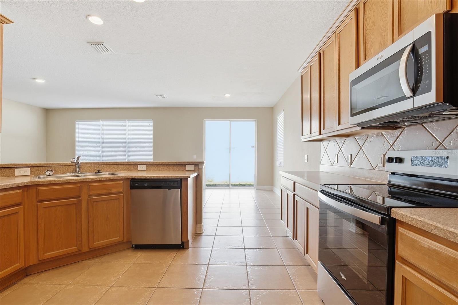 Image 17 of 48 For 11125 Running Pine Drive