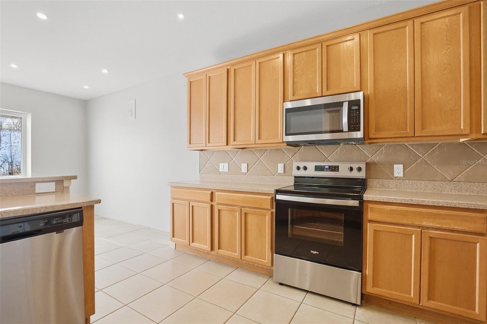 Image 18 of 48 For 11125 Running Pine Drive