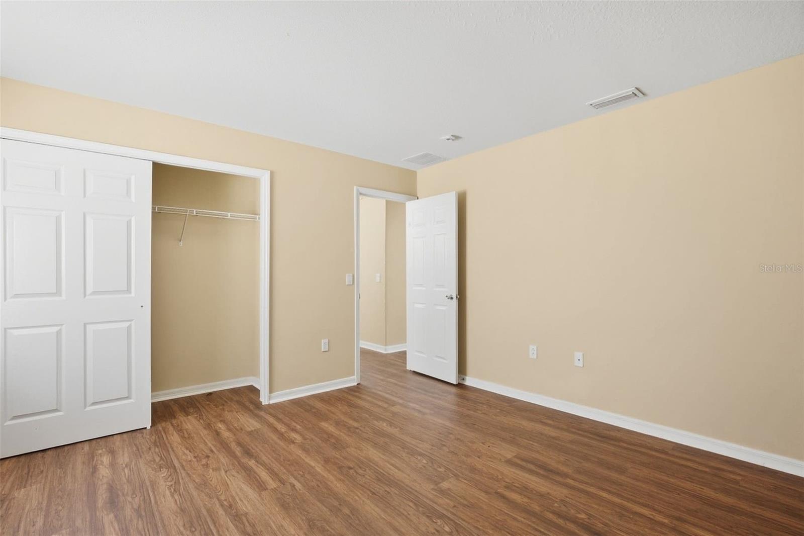 Image 28 of 48 For 11125 Running Pine Drive