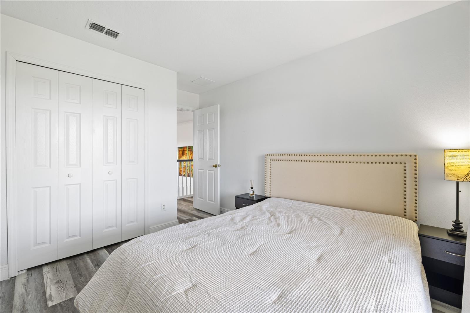 Image 22 of 54 For 13526 Fox Glove Street