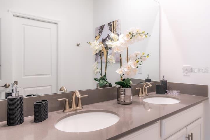 Image 12 of 70 For 2901 Protagonist Street