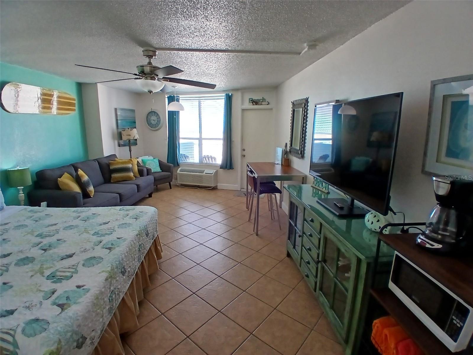 Image 2 of 22 For 313 Atlantic Avenue 5160