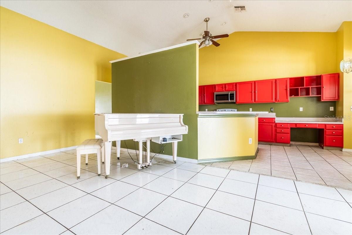 Image 27 of 37 For 2621 Rolling Broak Drive