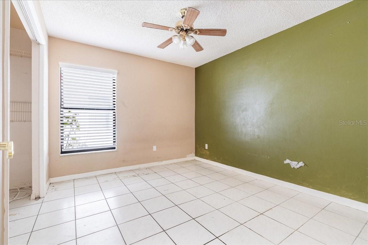 Image 28 of 37 For 2621 Rolling Broak Drive