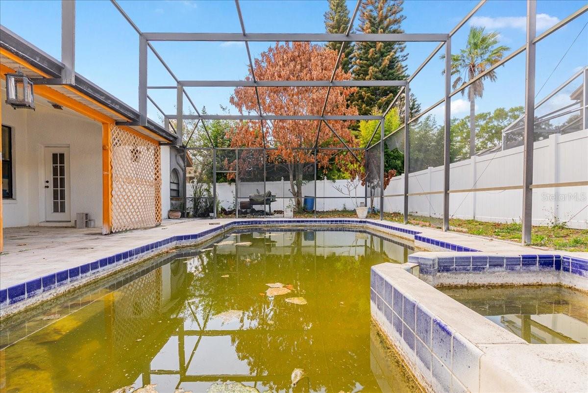 Image 35 of 37 For 2621 Rolling Broak Drive