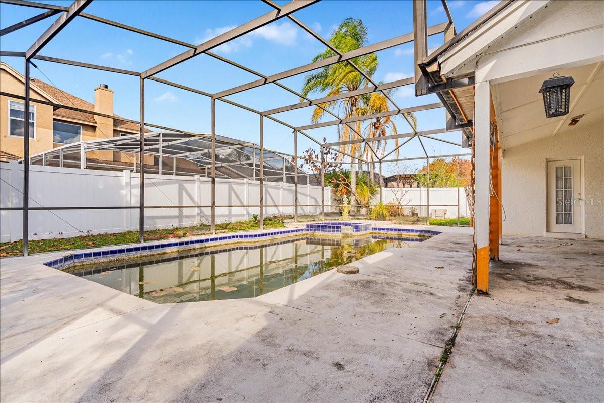 Image 36 of 37 For 2621 Rolling Broak Drive