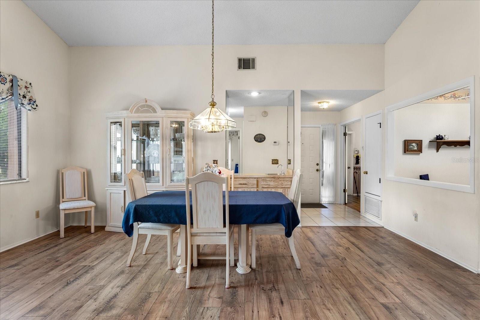 Image 14 of 45 For 432 Stanton Place