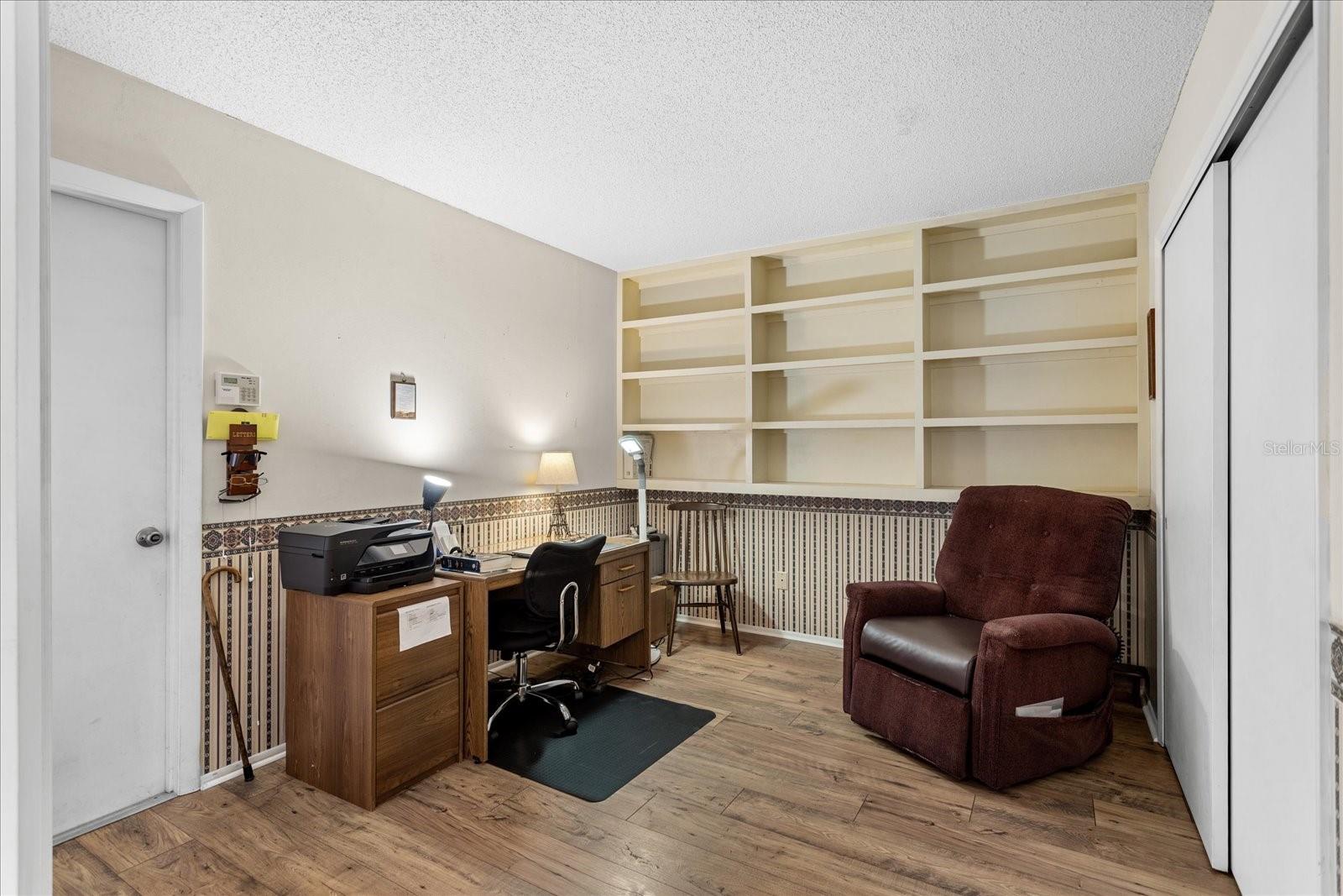 Image 23 of 45 For 432 Stanton Place