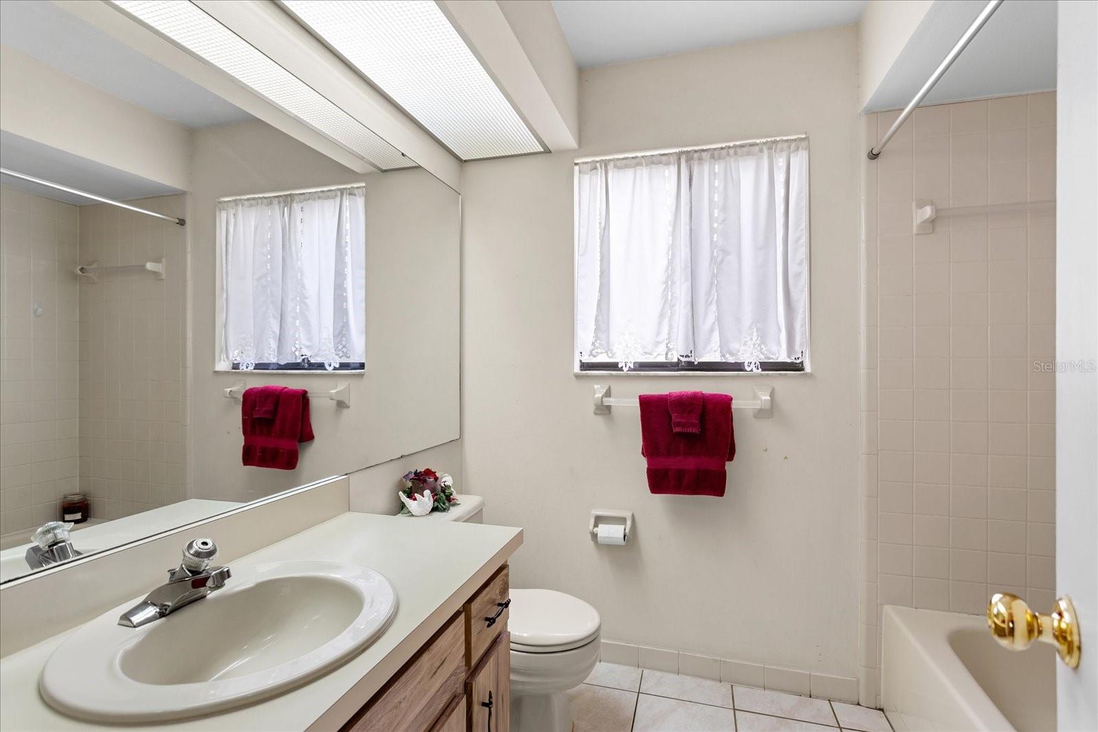 Image 25 of 45 For 432 Stanton Place