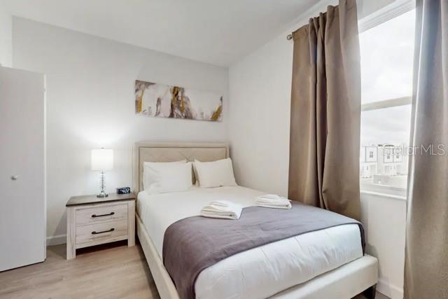 Image 21 of 30 For 213 Famagusta Drive