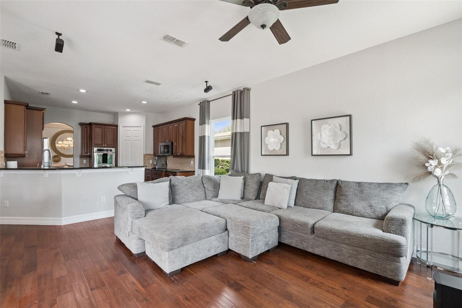 Image 11 of 44 For 2217 Rickover Place