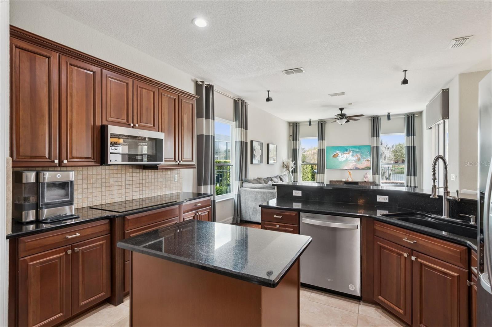 Image 13 of 44 For 2217 Rickover Place