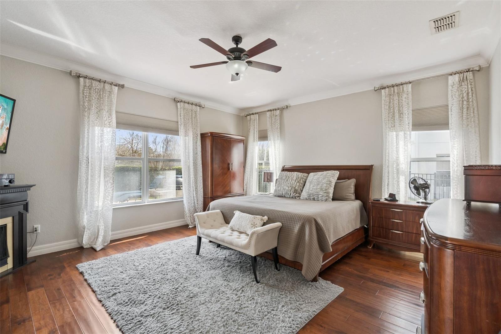 Image 17 of 44 For 2217 Rickover Place