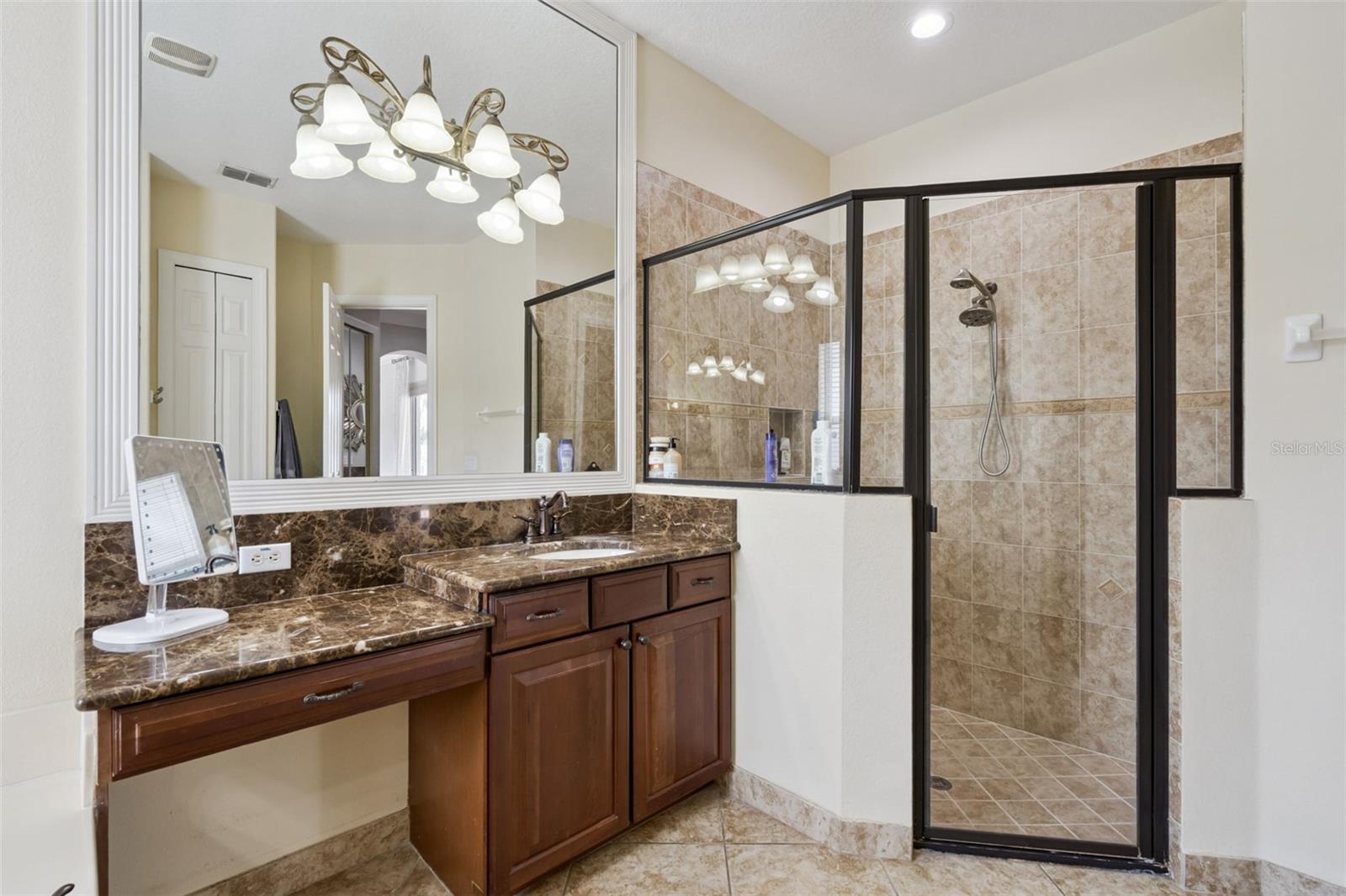 Image 19 of 44 For 2217 Rickover Place