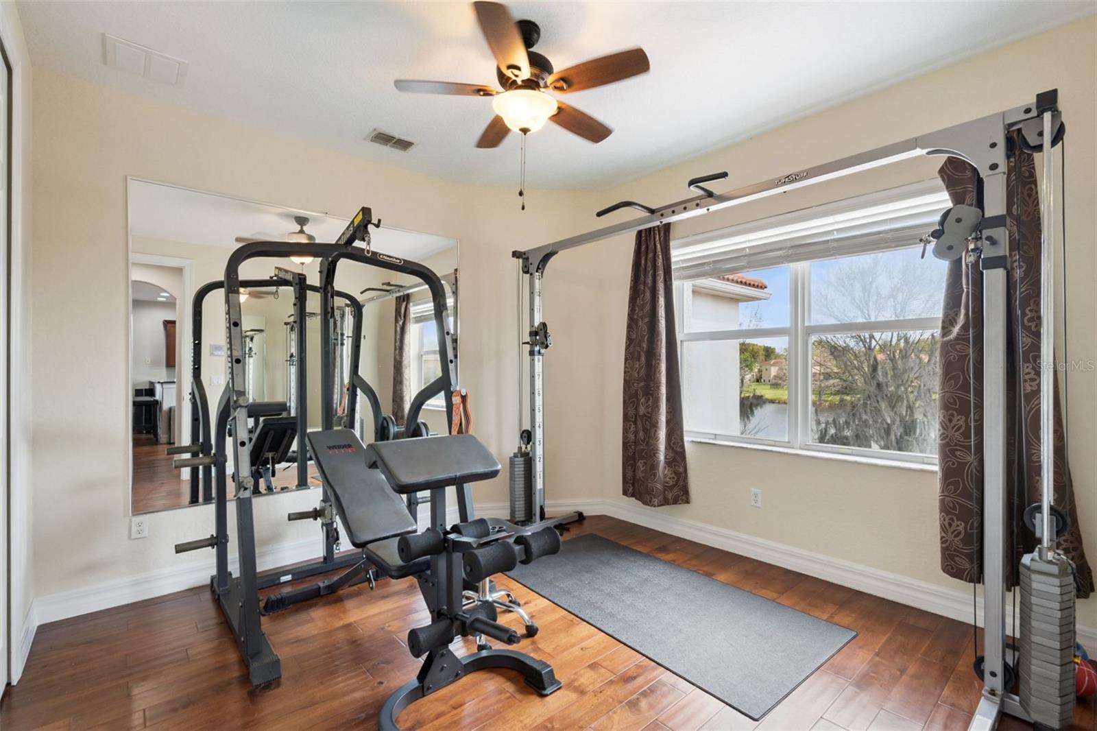 Image 33 of 44 For 2217 Rickover Place