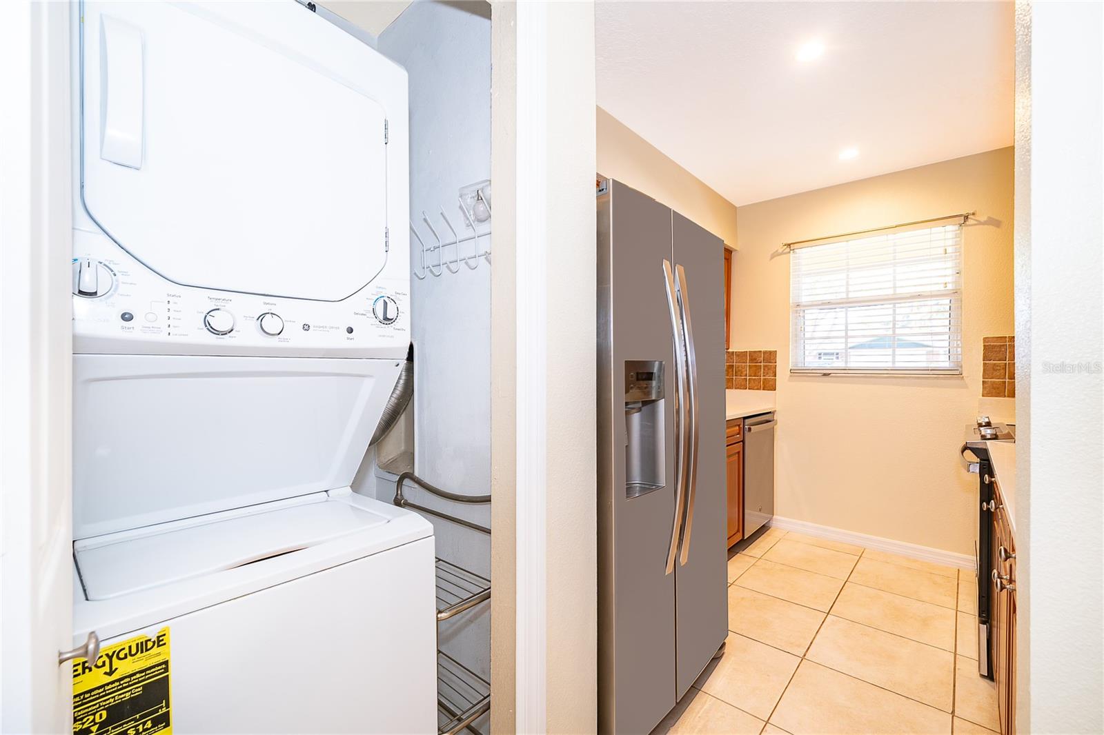 Image 16 of 25 For 4858 Tangerine Avenue 4858