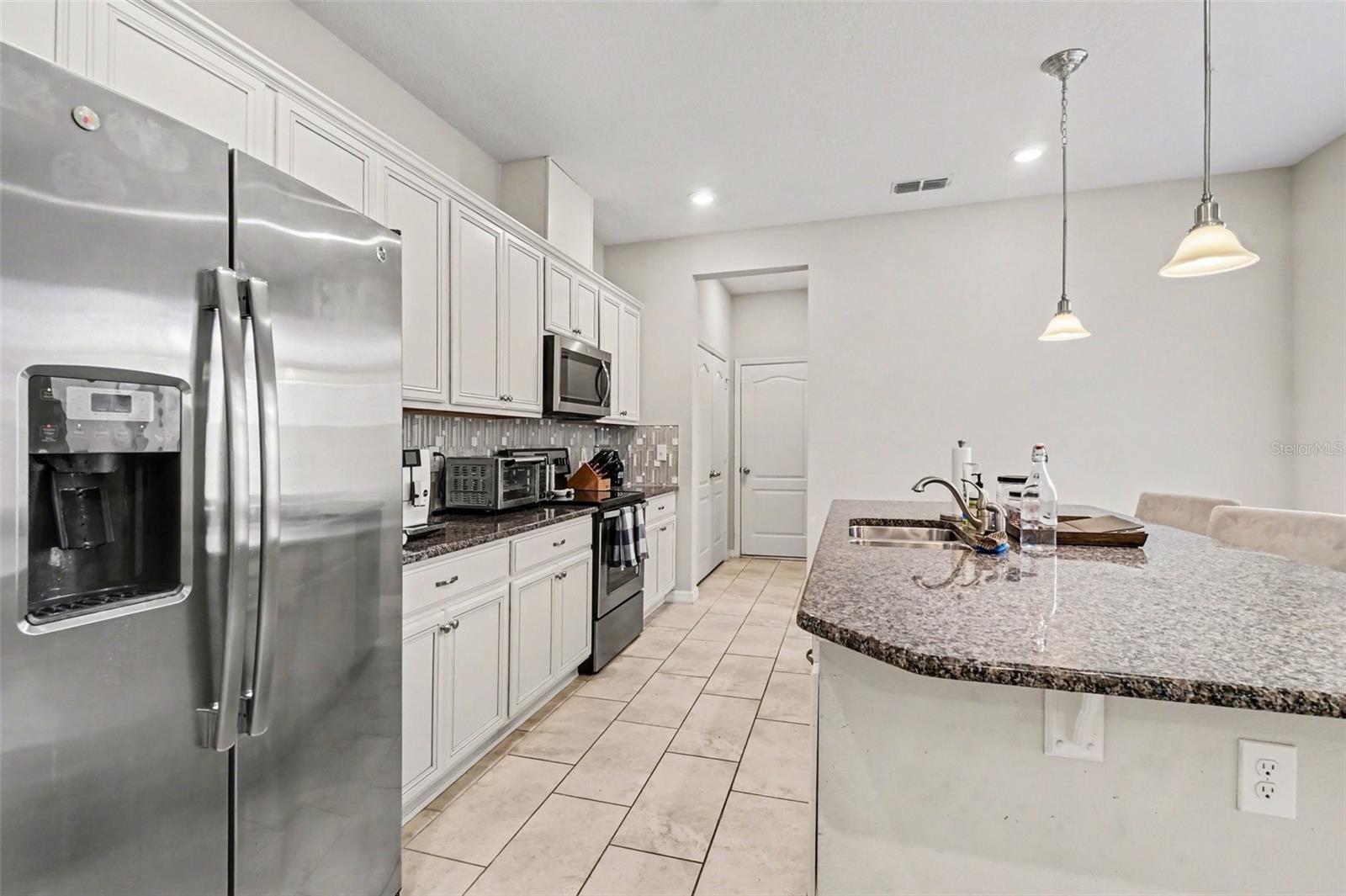 Image 11 of 36 For 13742 Bravante Alley