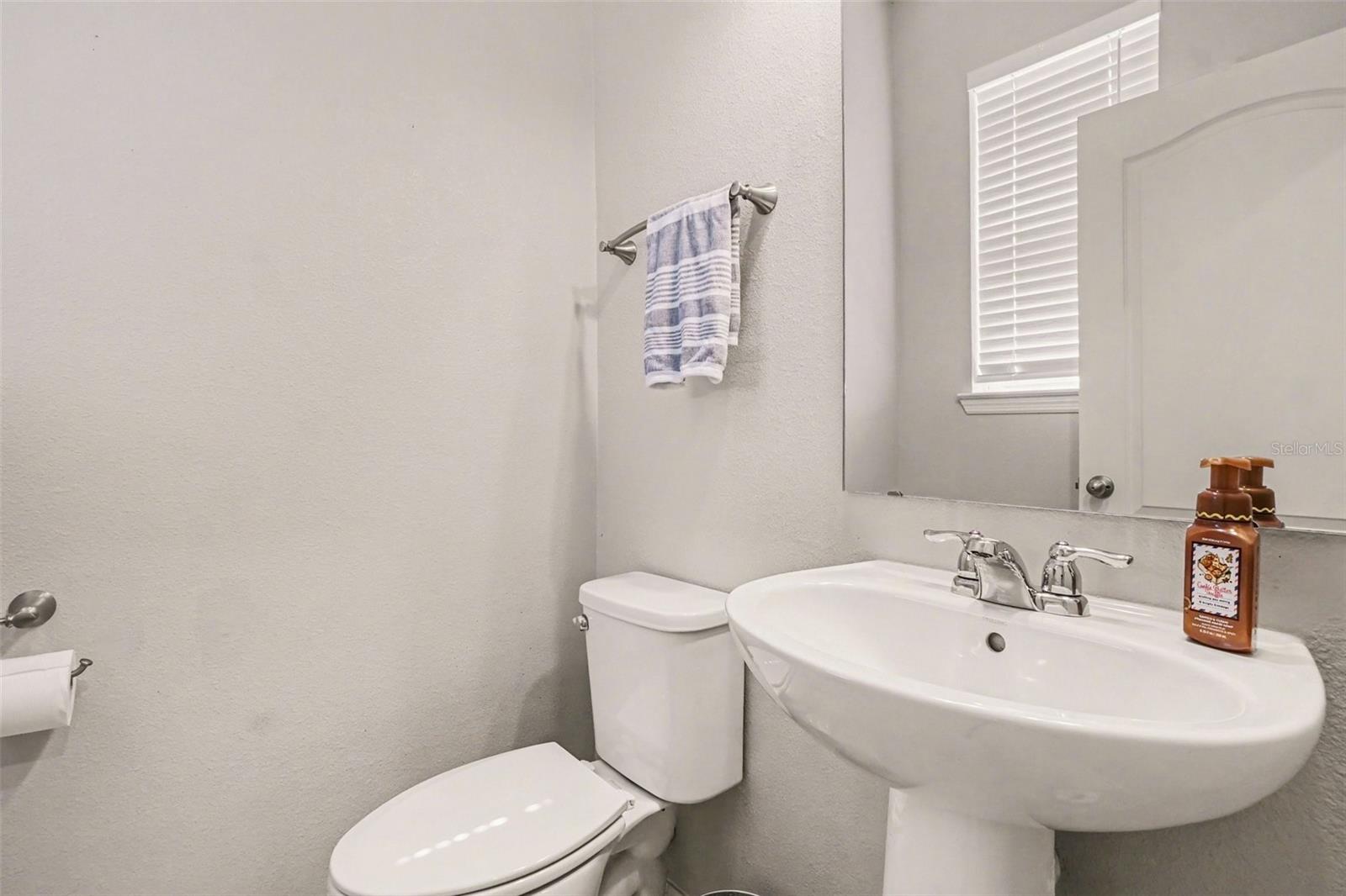 Image 15 of 36 For 13742 Bravante Alley