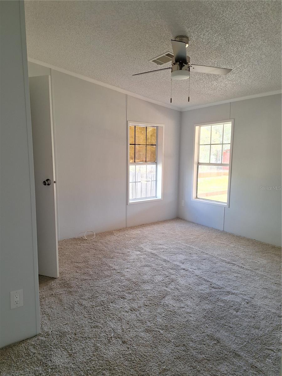 Image 39 of 41 For 4452 Roundup Drive