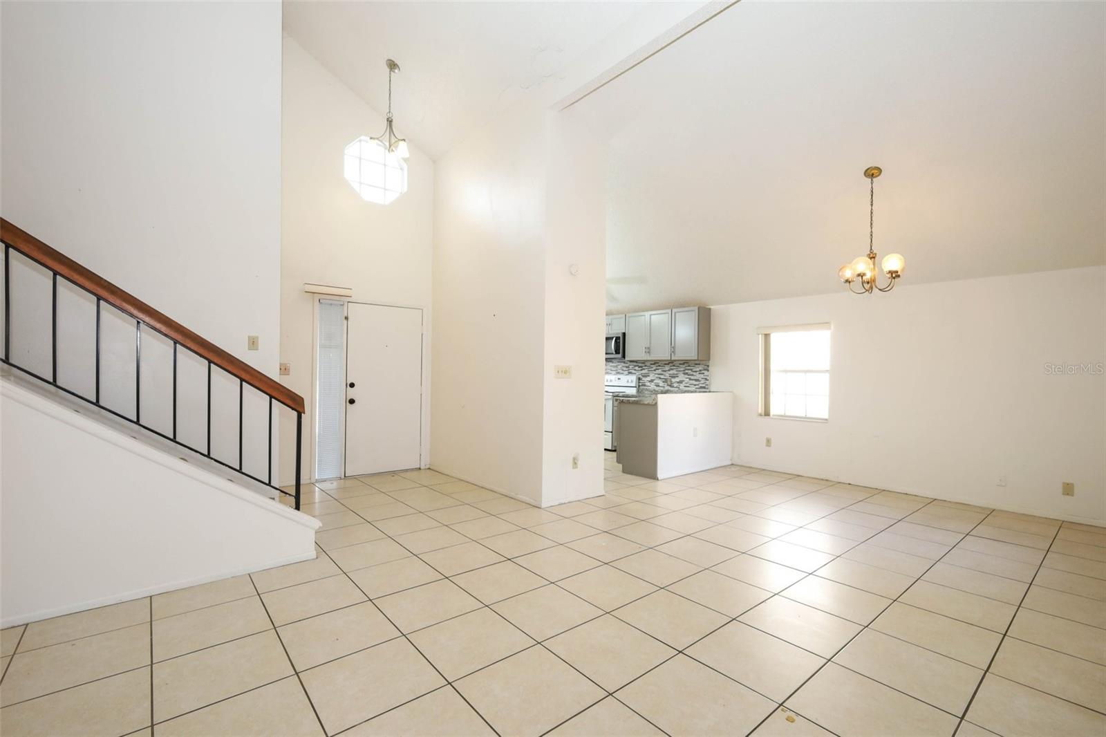 Image 11 of 60 For 7609 Telegraph Hill Road