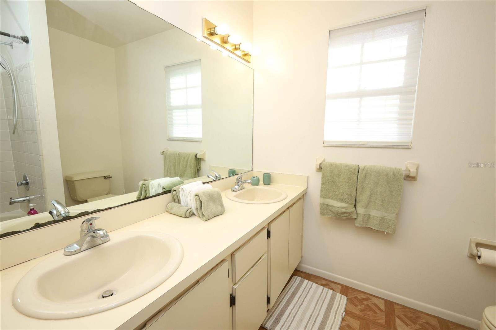 Image 32 of 60 For 7609 Telegraph Hill Road