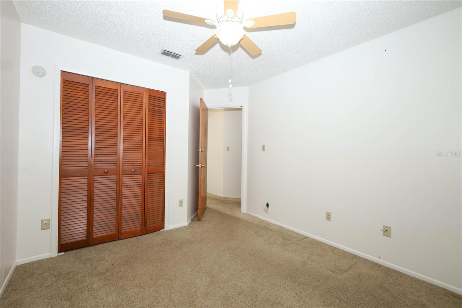 Image 35 of 60 For 7609 Telegraph Hill Road