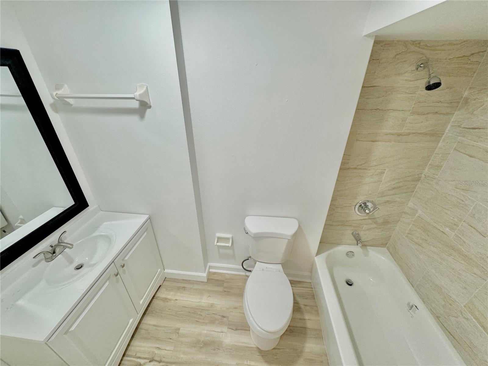 Image 9 of 11 For 12032 Tift Circle