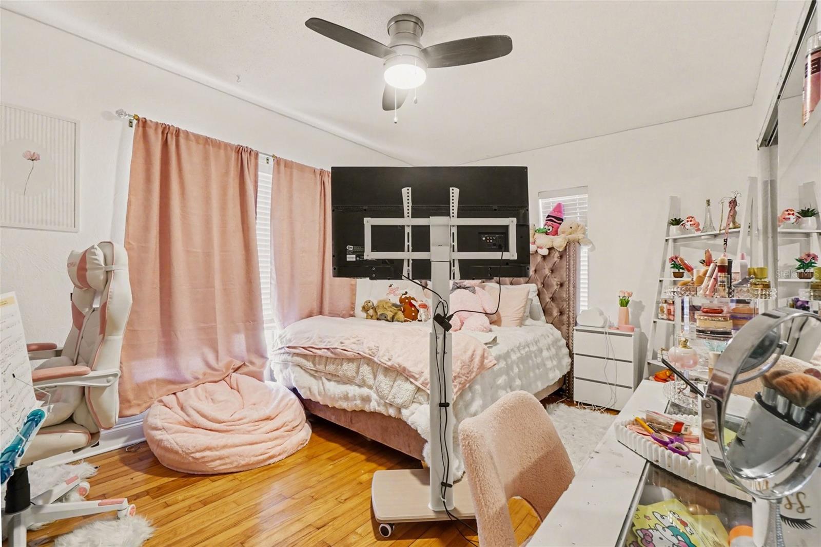 Image 13 of 25 For 1212 Anderson Street