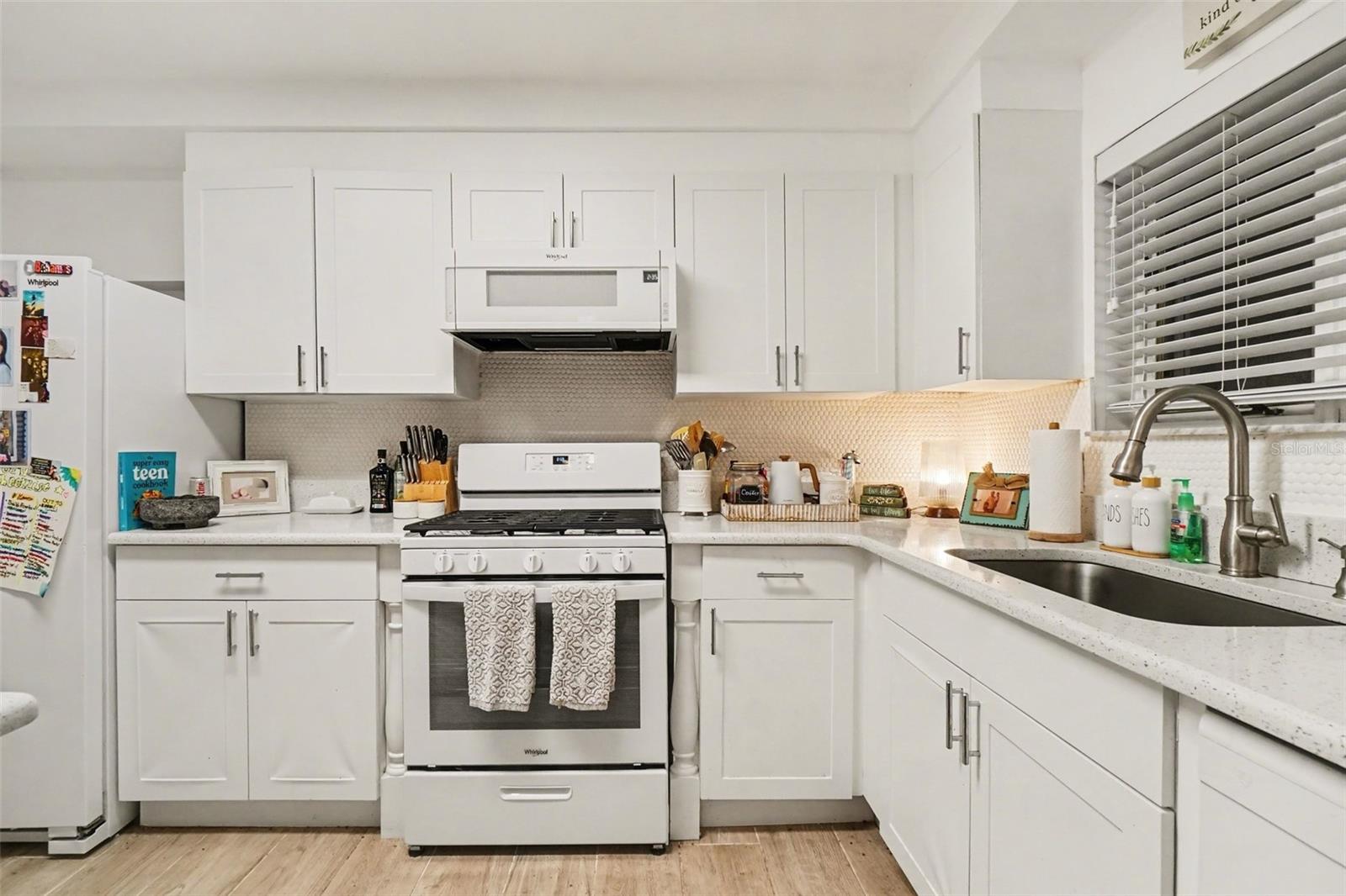 Image 9 of 25 For 1212 Anderson Street