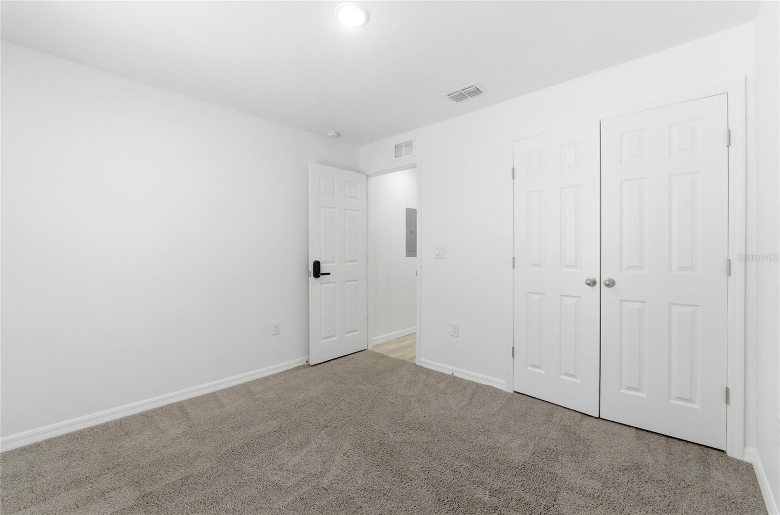 Image 12 of 22 For 302 Avenue P Nw