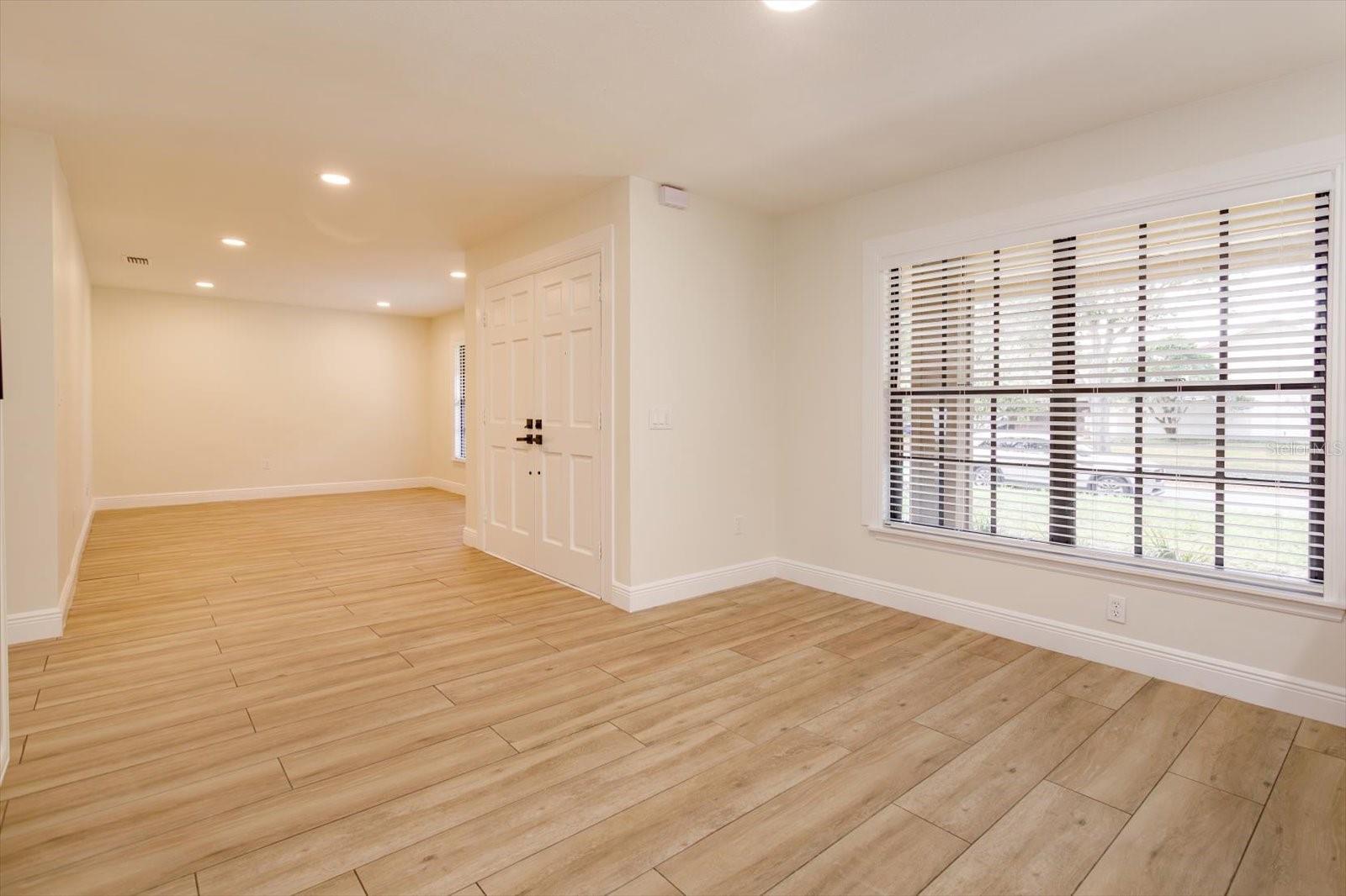 Image 28 of 35 For 4953 Courtland Loop