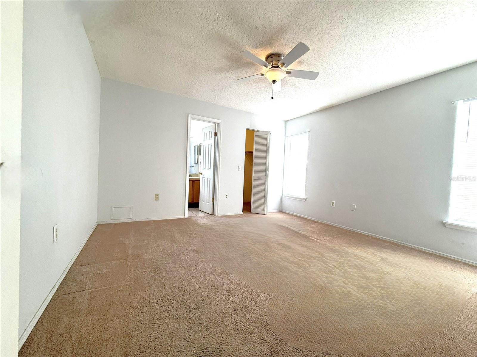 Image 11 of 32 For 3221 Lackland Drive