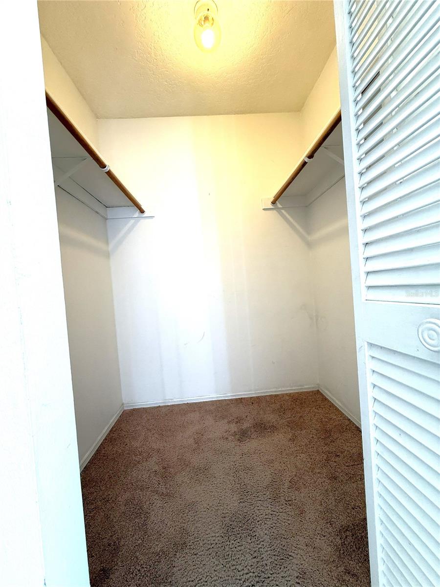 Image 15 of 32 For 3221 Lackland Drive