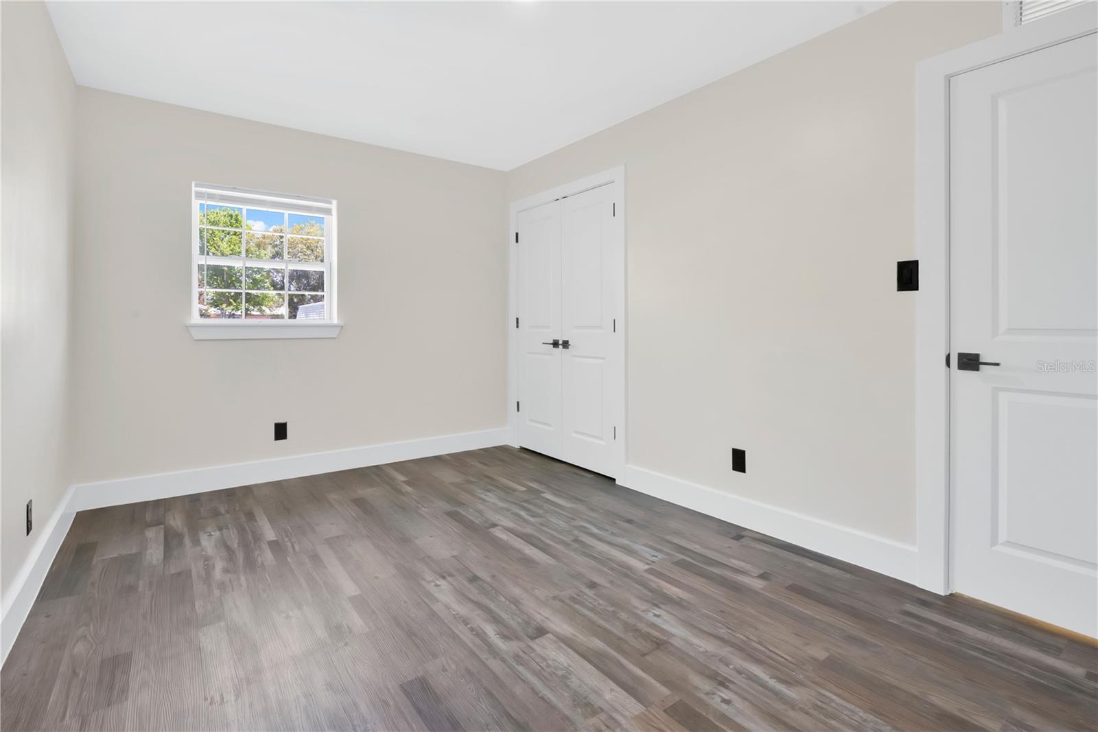 Image 10 of 34 For 7300 Daniel Webster Drive M7