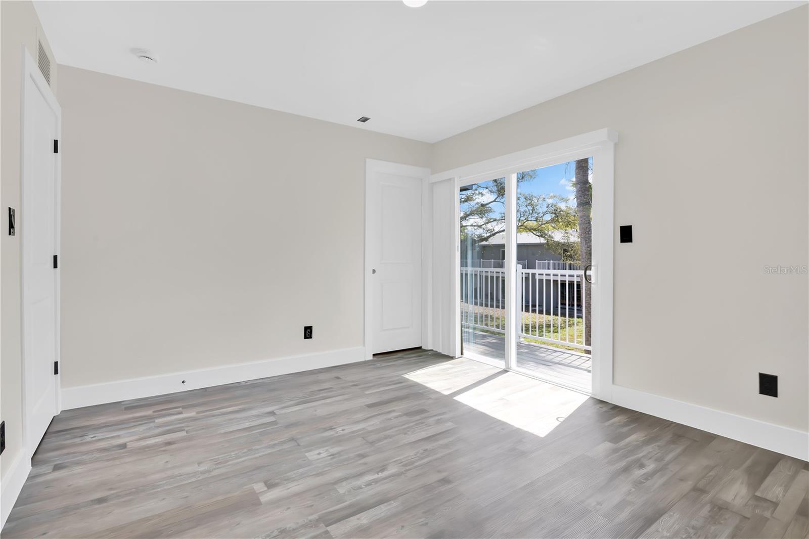 Image 14 of 34 For 7300 Daniel Webster Drive M7