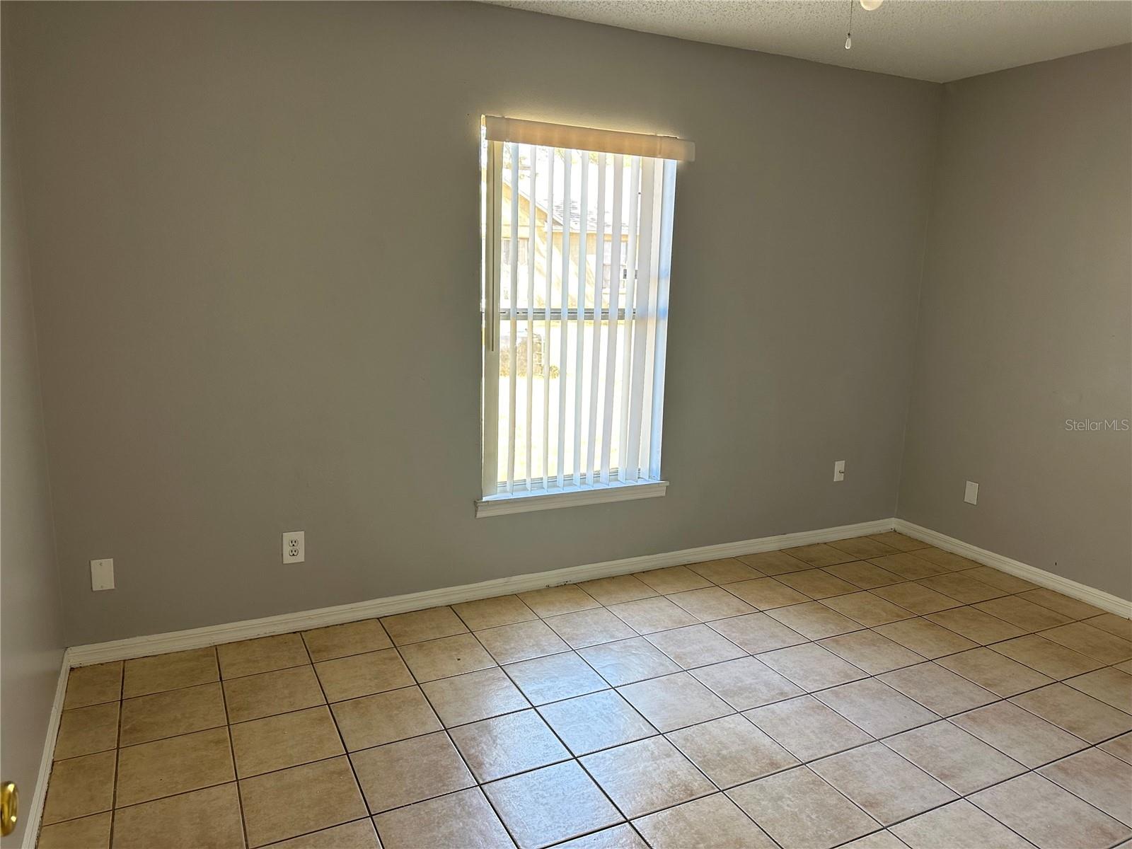 Image 16 of 22 For 1207 Upstreet Court