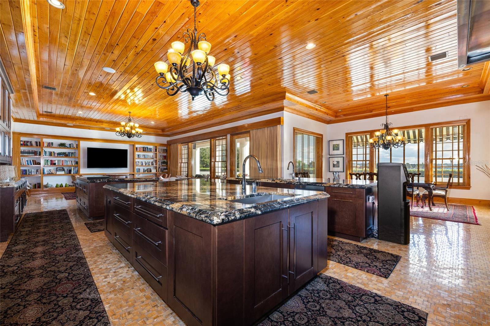 Image 21 of 41 For 9508 Windy Ridge Road