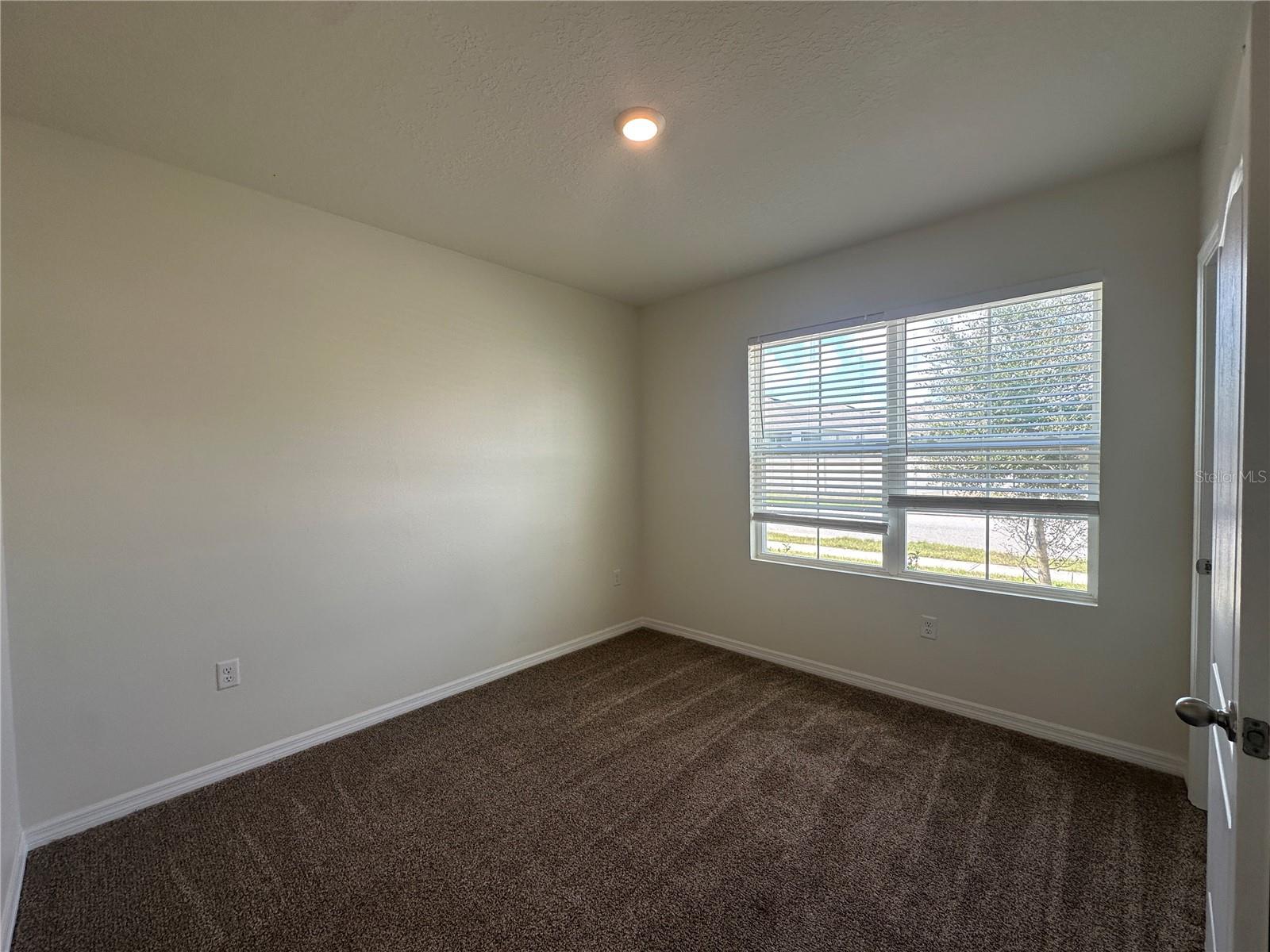 Image 11 of 21 For 1292 Sugarwood Street