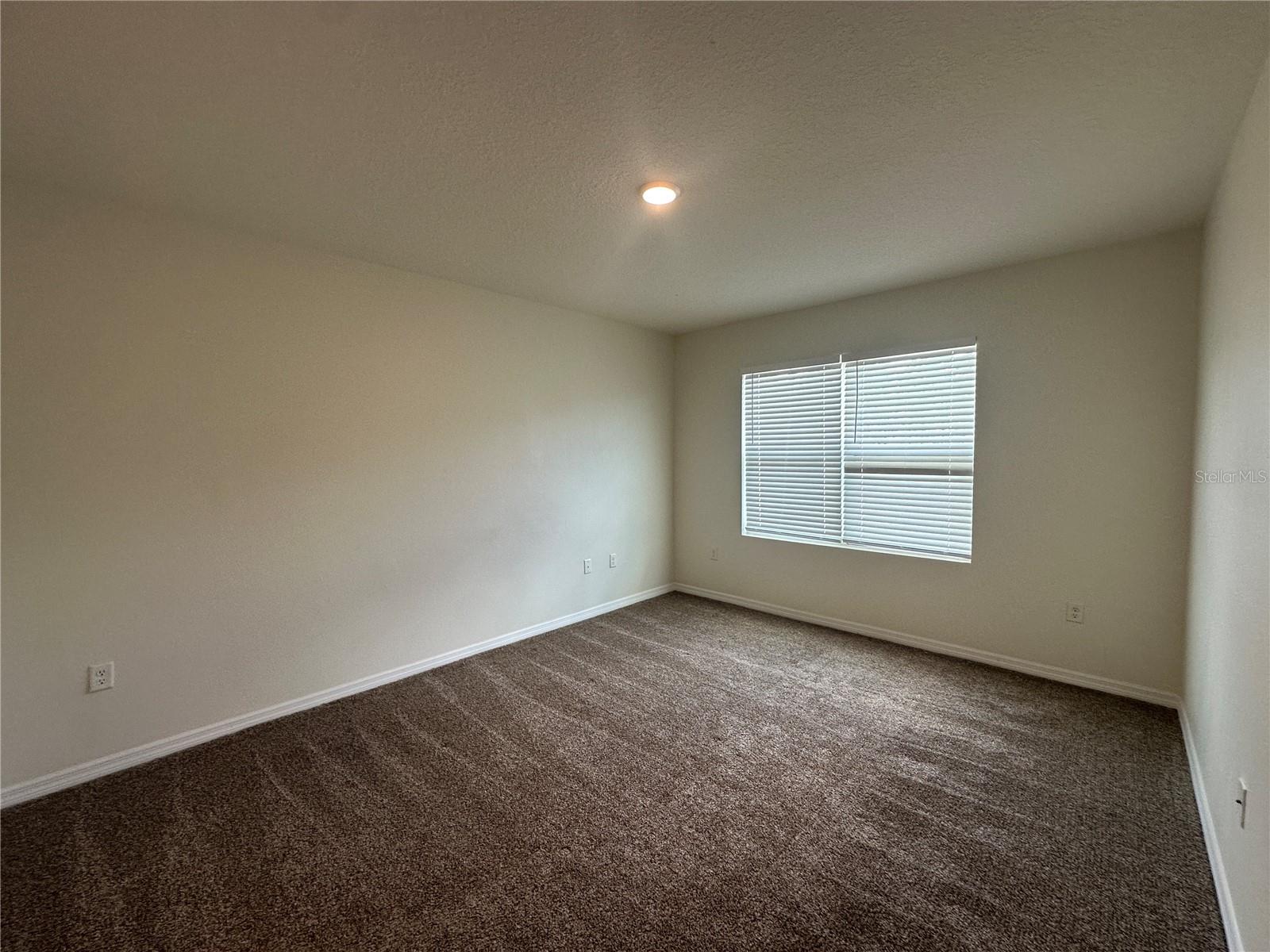 Image 13 of 21 For 1292 Sugarwood Street