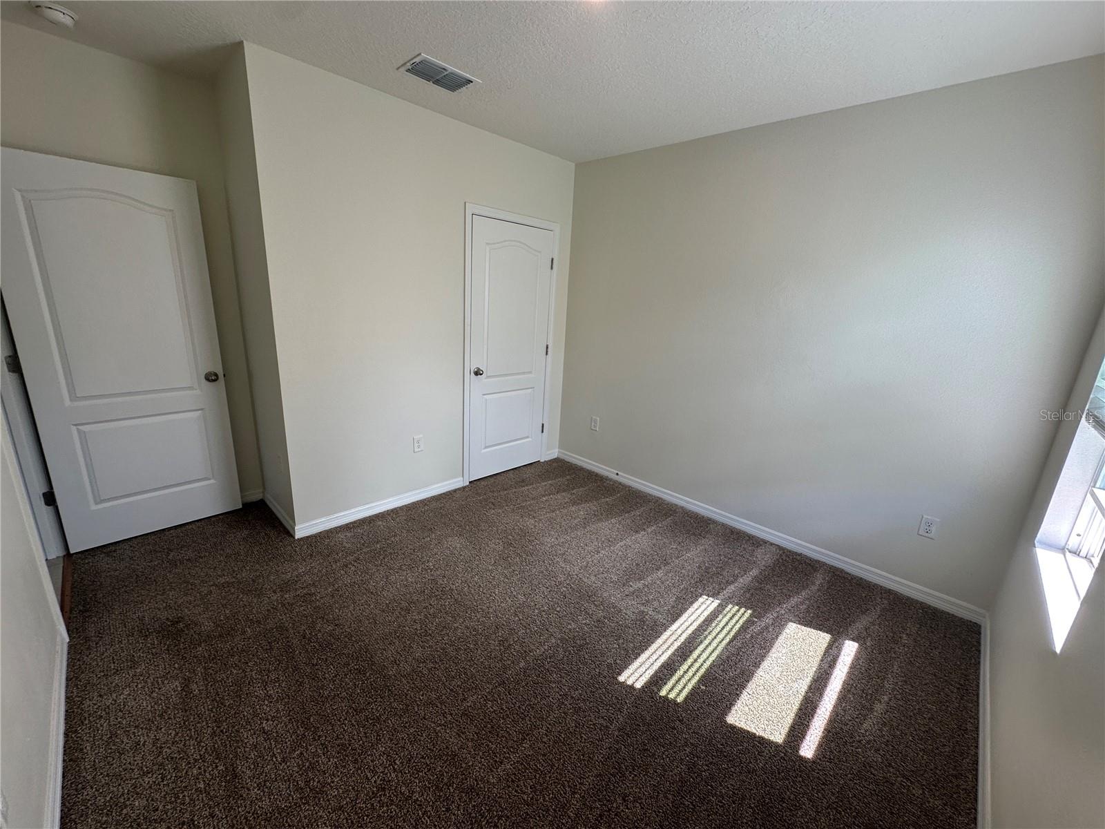 Image 7 of 21 For 1292 Sugarwood Street