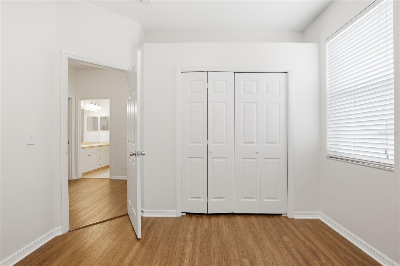 Image 22 of 37 For 6648 Thackston Drive