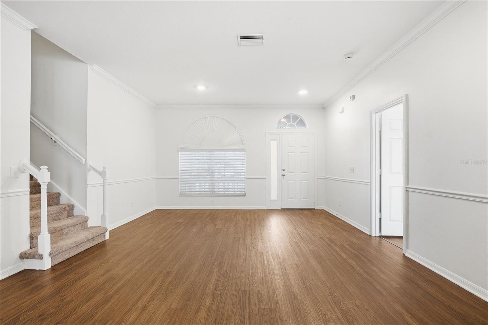 Image 6 of 37 For 6648 Thackston Drive