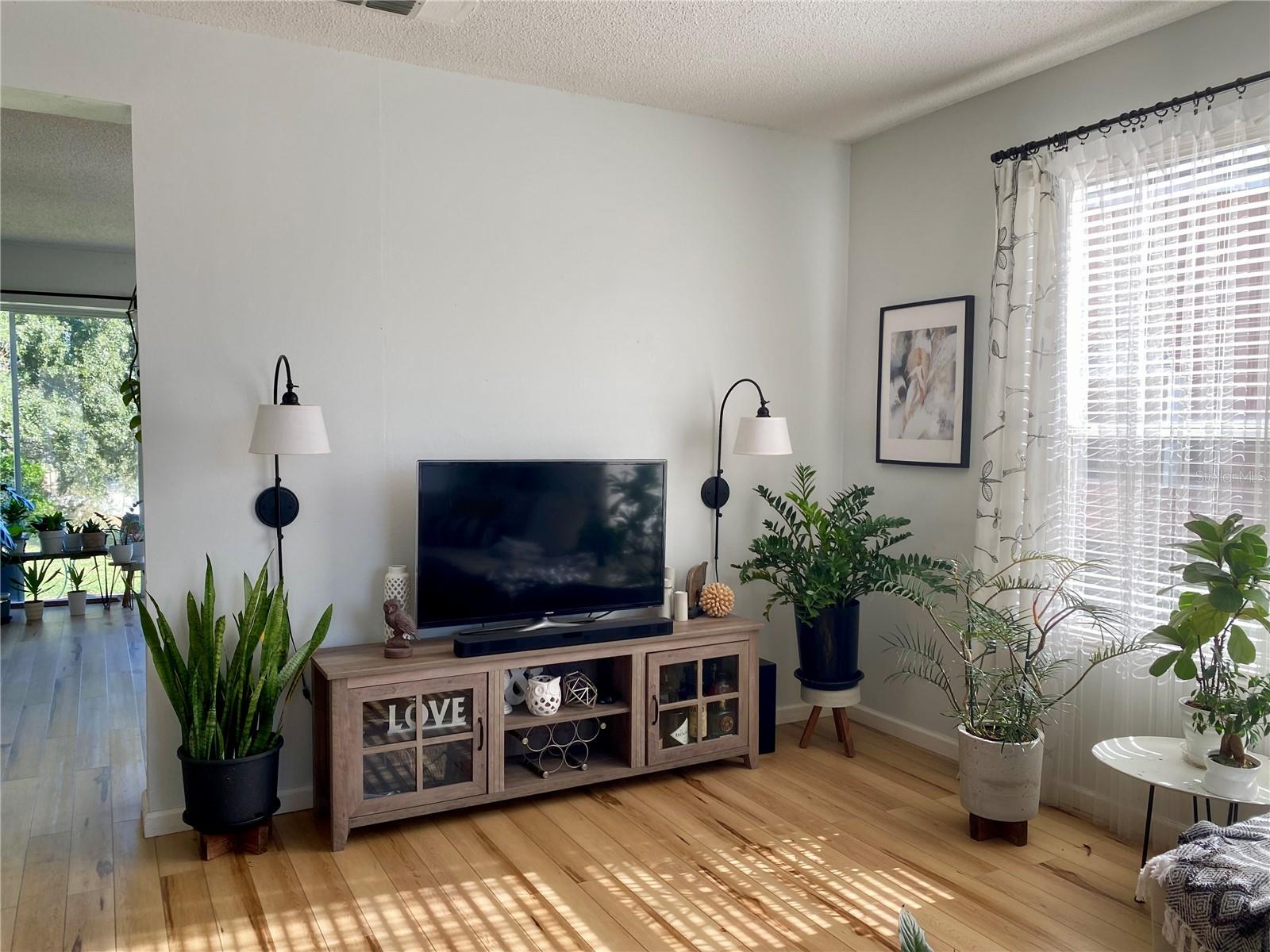Image 3 of 17 For 15903 Bay Vista Drive