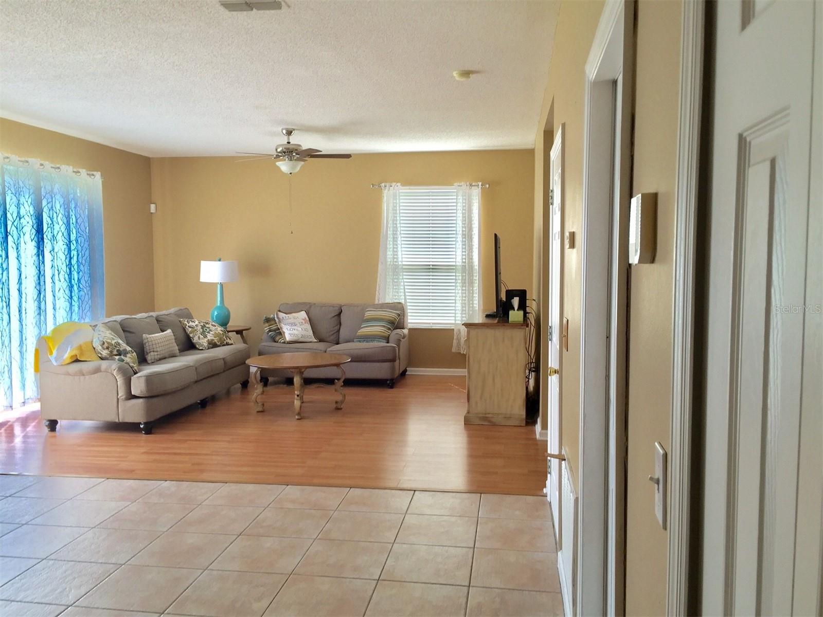Image 4 of 17 For 15903 Bay Vista Drive