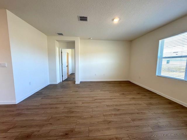 Image 14 of 26 For 1401 Morning Walk Drive