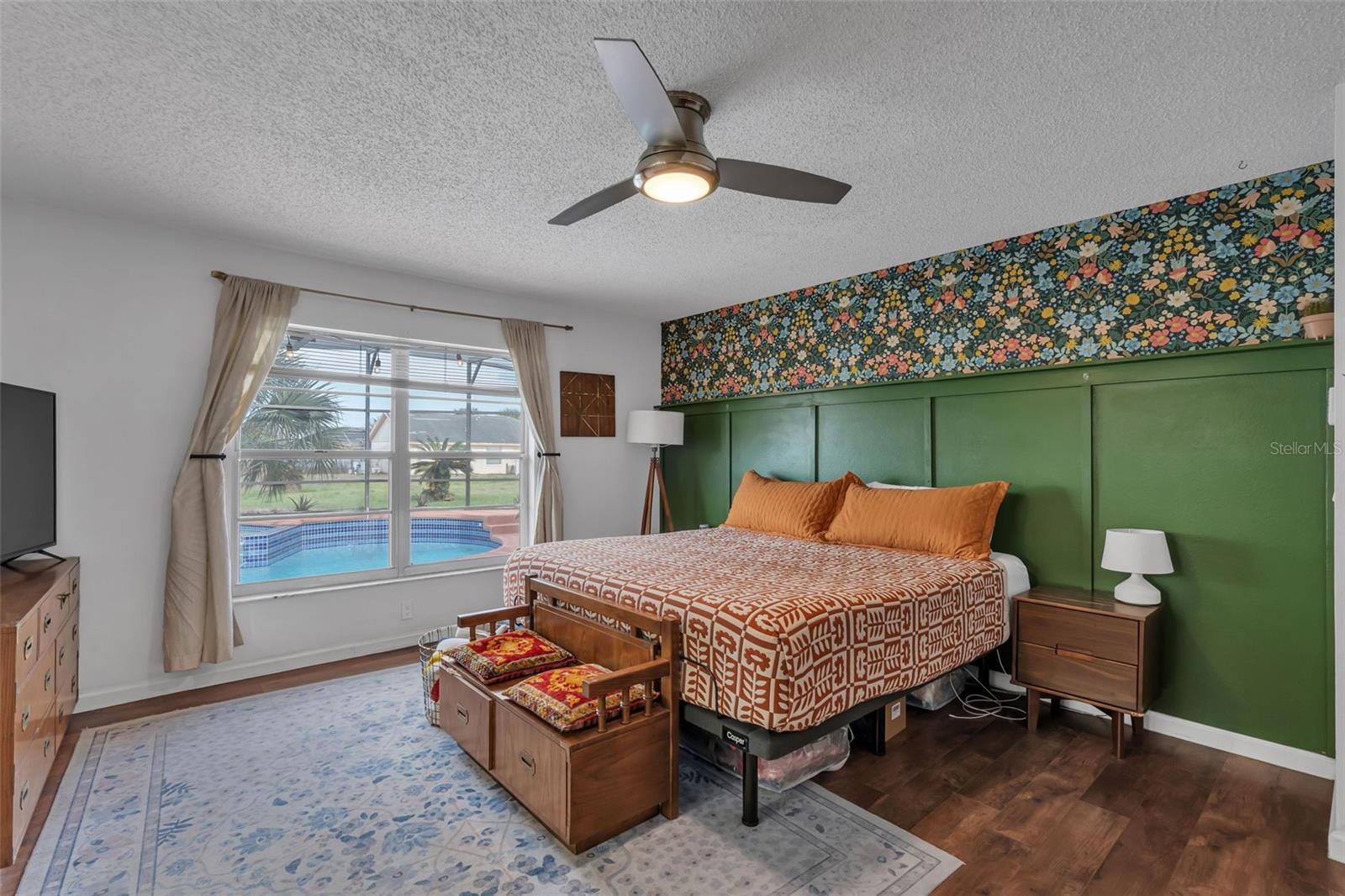 Image 13 of 49 For 1028 Karen Ridge Court