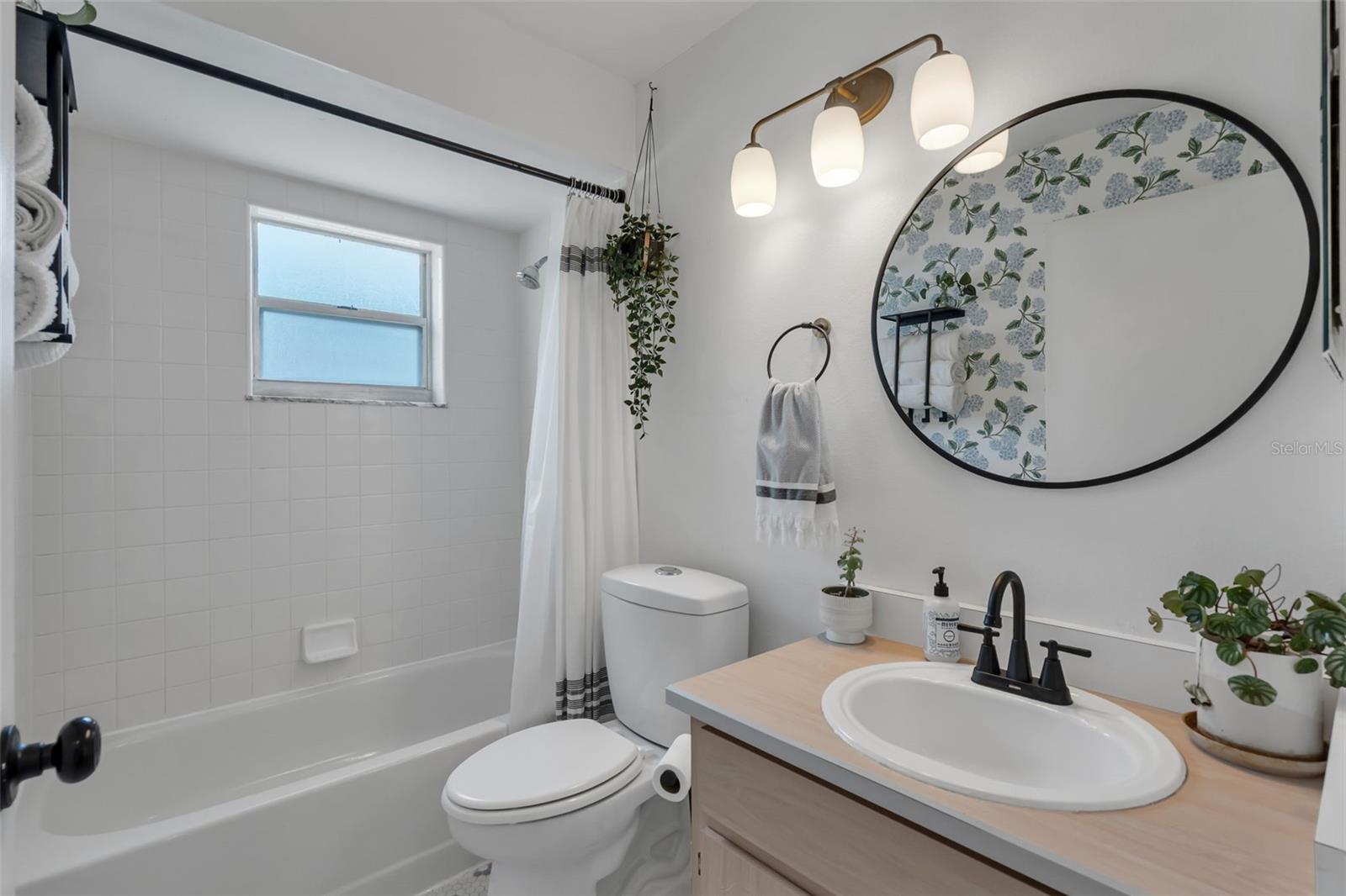 Image 25 of 49 For 1028 Karen Ridge Court