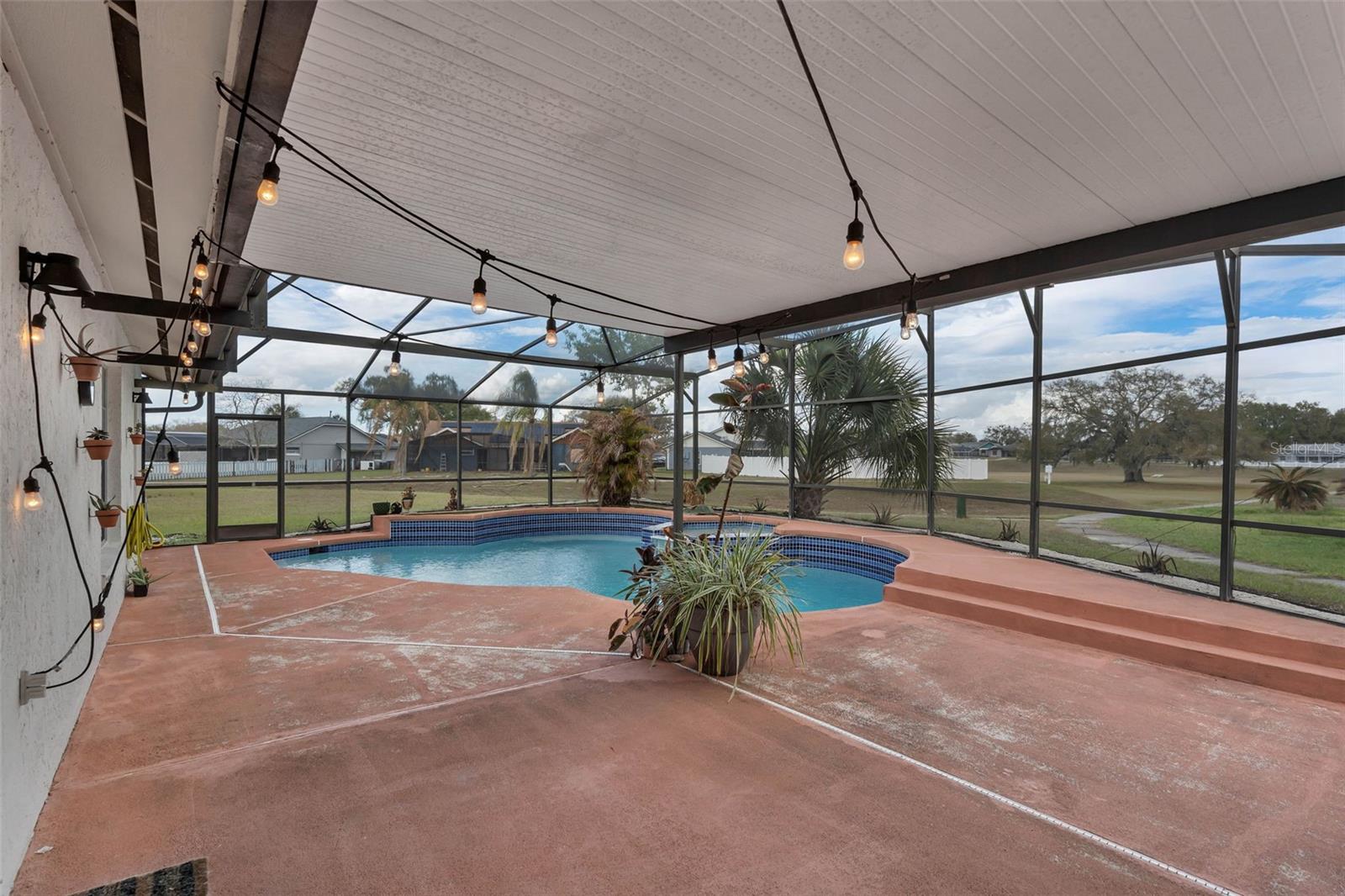 Image 34 of 49 For 1028 Karen Ridge Court